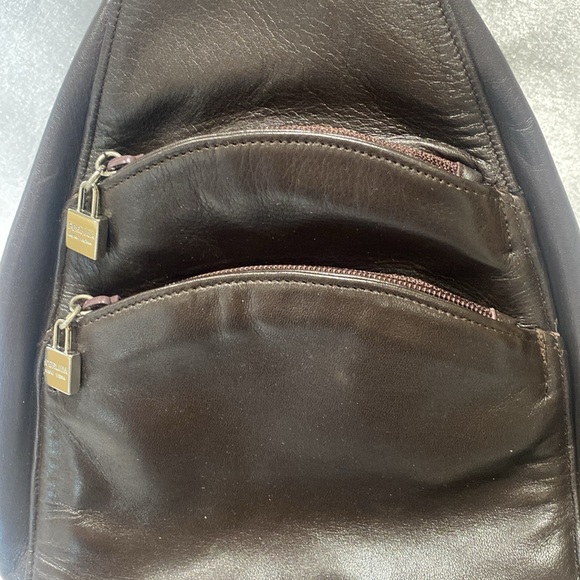 Perlina chocolate brown leather backpack - Picture 5 of 12